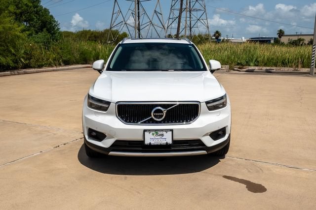 2019 Volvo XC40 Momentum